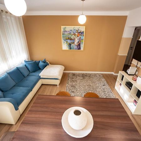 קלוז'-נאפוקה Chios Lake Apartament מראה חיצוני תמונה