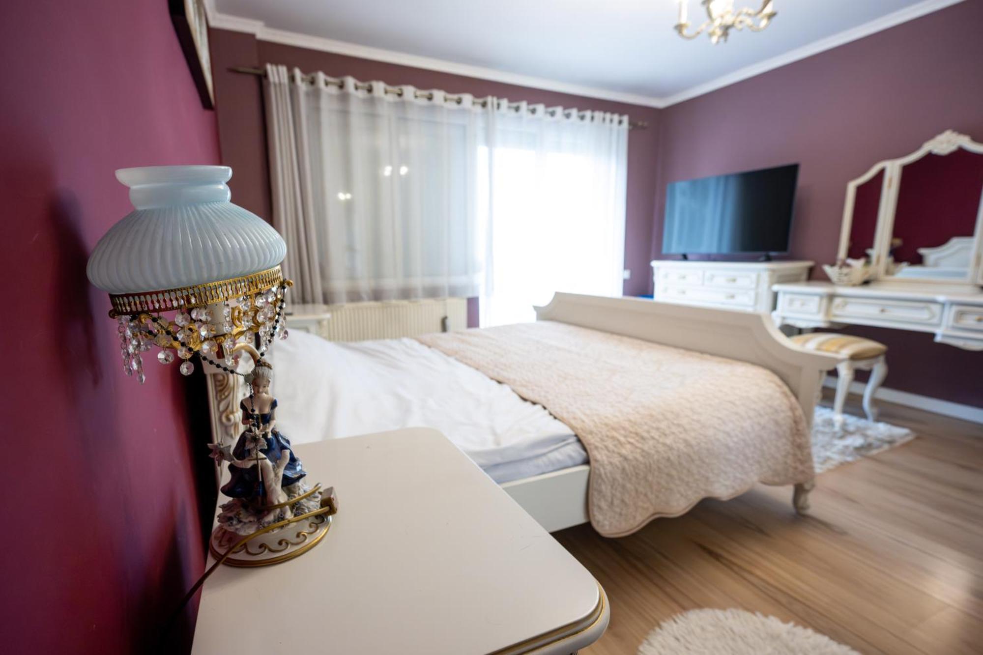 קלוז'-נאפוקה Chios Lake Apartament מראה חיצוני תמונה